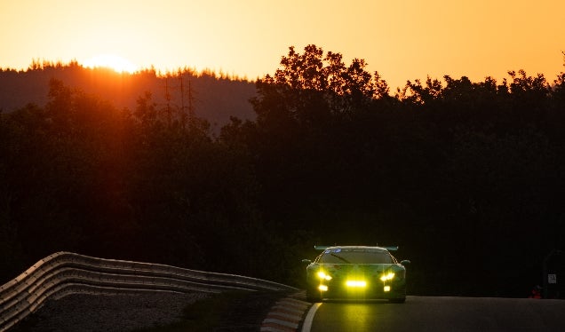 nurburgring-konrad-2019-car-front-race-sunset-636x374-web.jpg