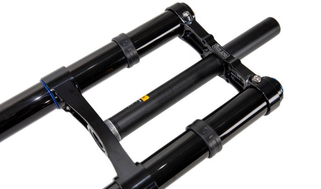 ohlins-dh38-m.2-636x374-23-web.jpg