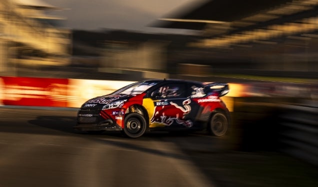 hansen-offroad-action-blurred-side-636x374-web.jpg